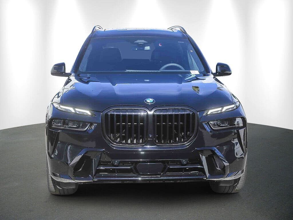 2026 BMW X7