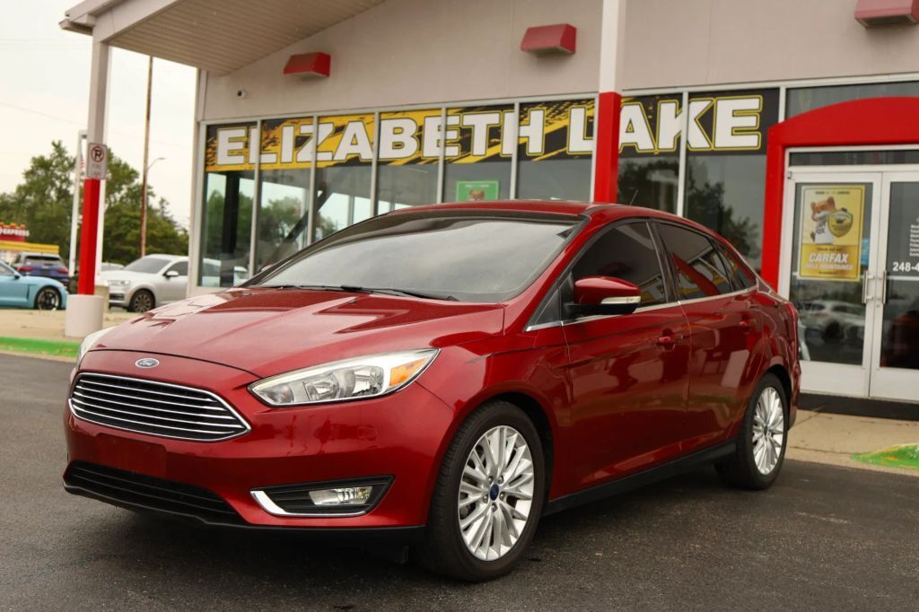 2017 FORD Focus