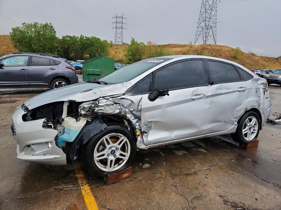 2018 FORD Fiesta