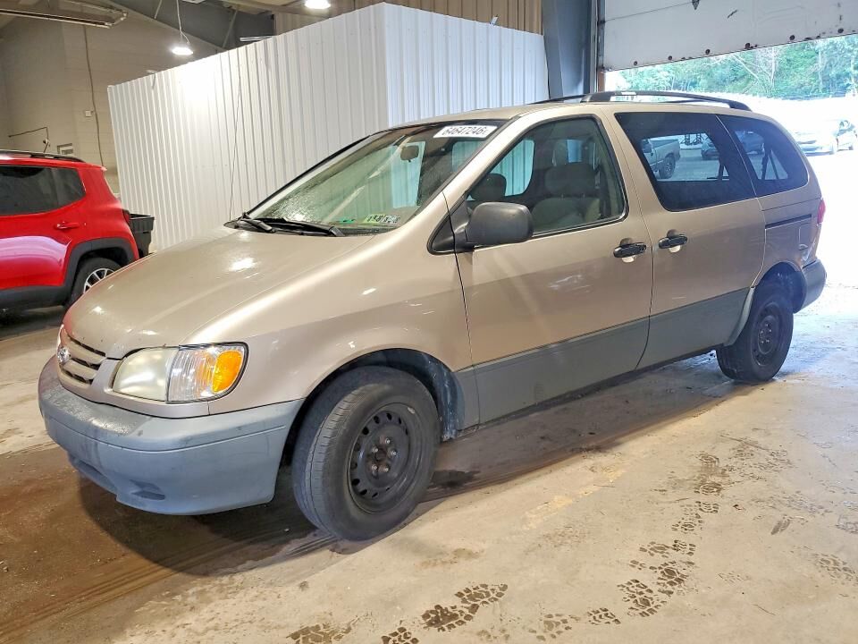 2003 TOYOTA Sienna