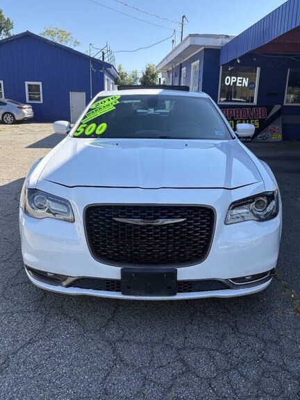 2016 CHRYSLER 300