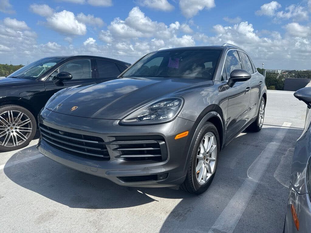 2021 PORSCHE Cayenne