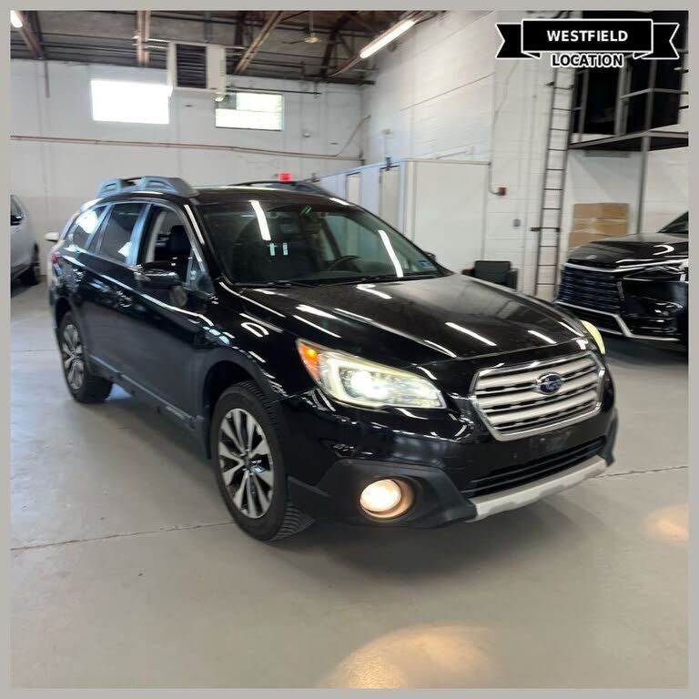 2017 SUBARU Outback