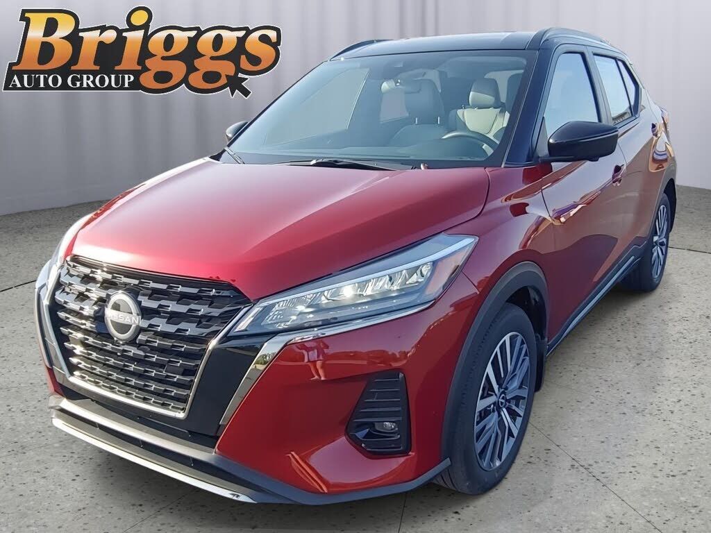 2023 NISSAN Kicks