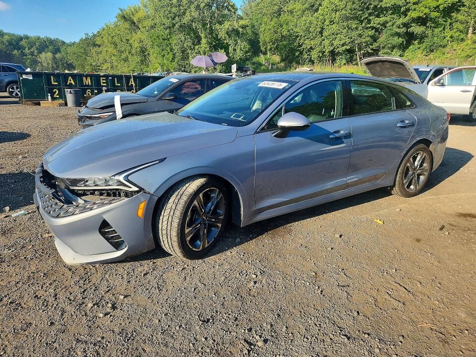 2022 KIA K5