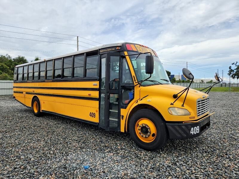 2009 FREIGHTLINER B2 Bus Chassis