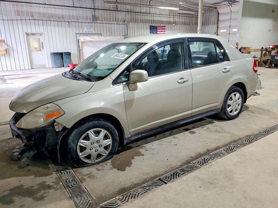 2008 NISSAN Versa