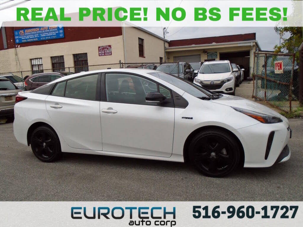 2021 TOYOTA PRIUS