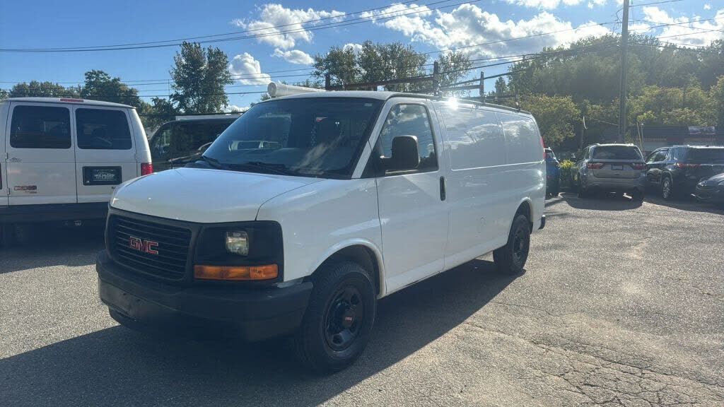 2016 GMC Savana