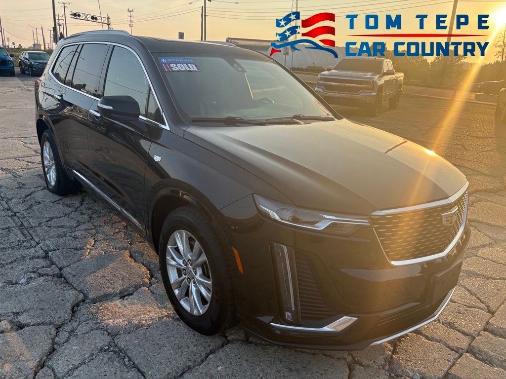 2024 CADILLAC XT6