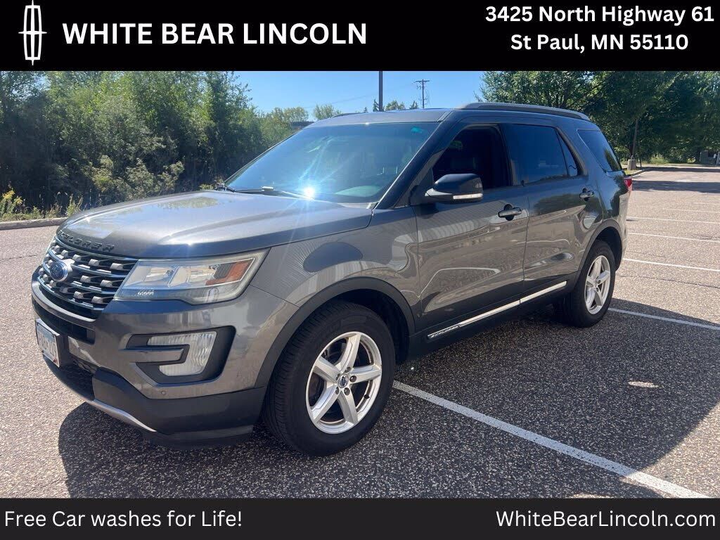 2016 FORD Explorer