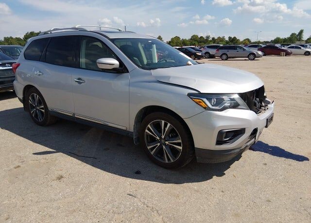 2019 NISSAN Pathfinder