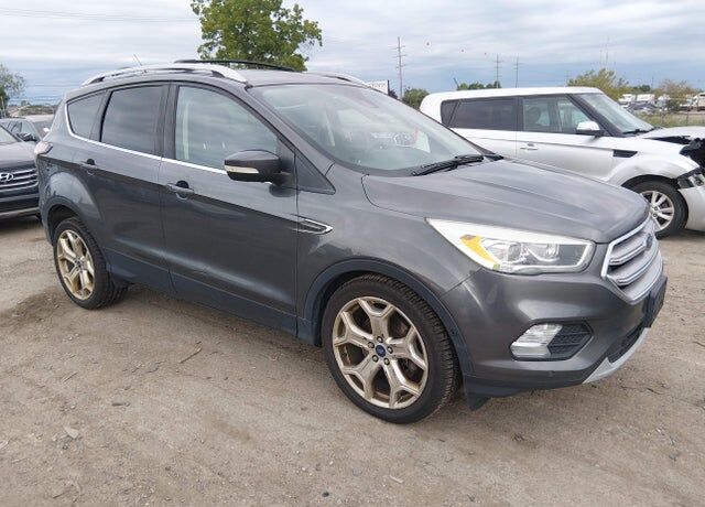 2017 FORD Escape
