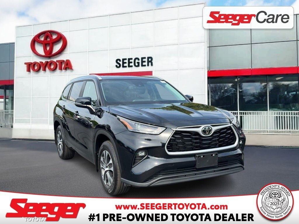 2026 TOYOTA Highlander