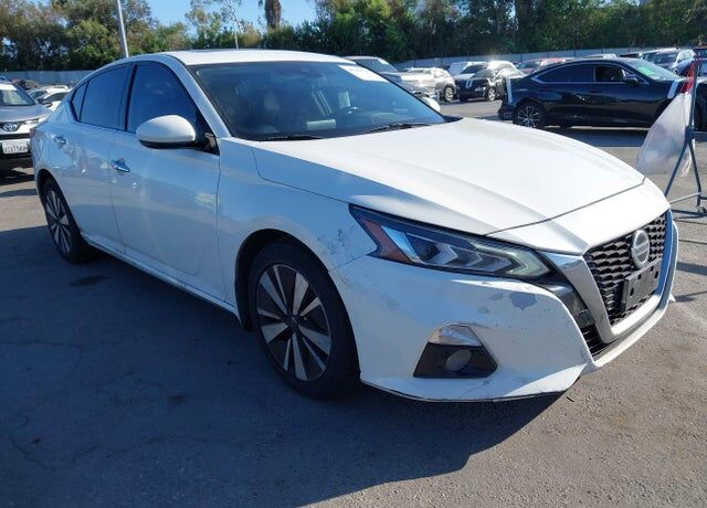 2020 NISSAN Altima