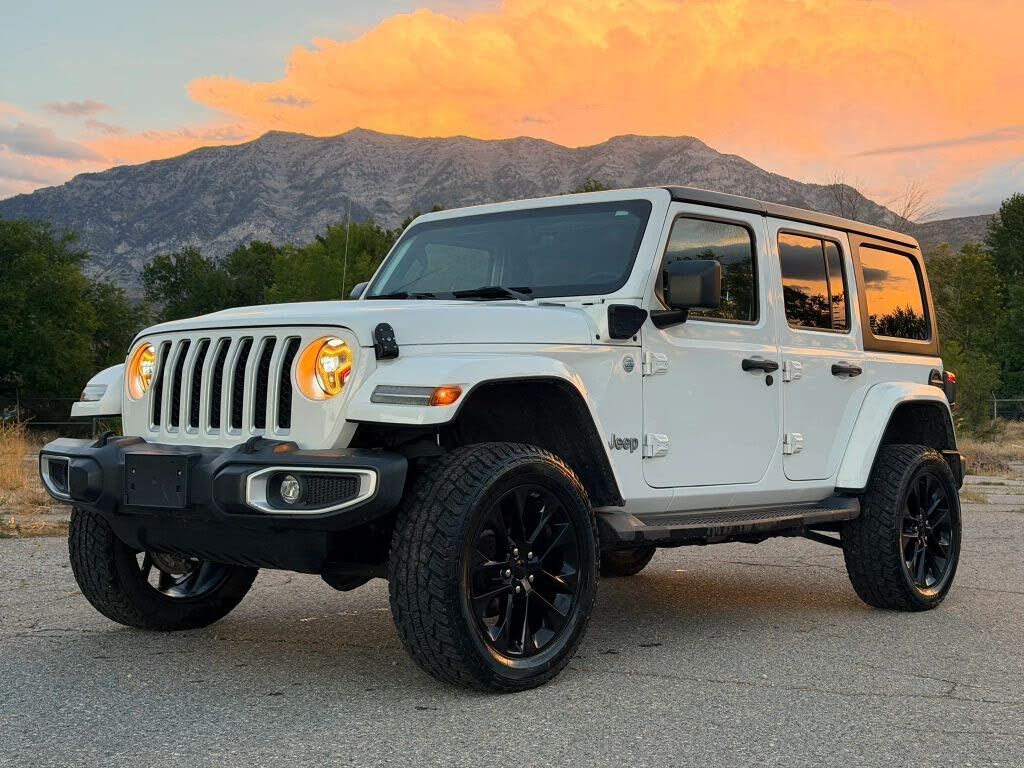 2021 JEEP Wrangler