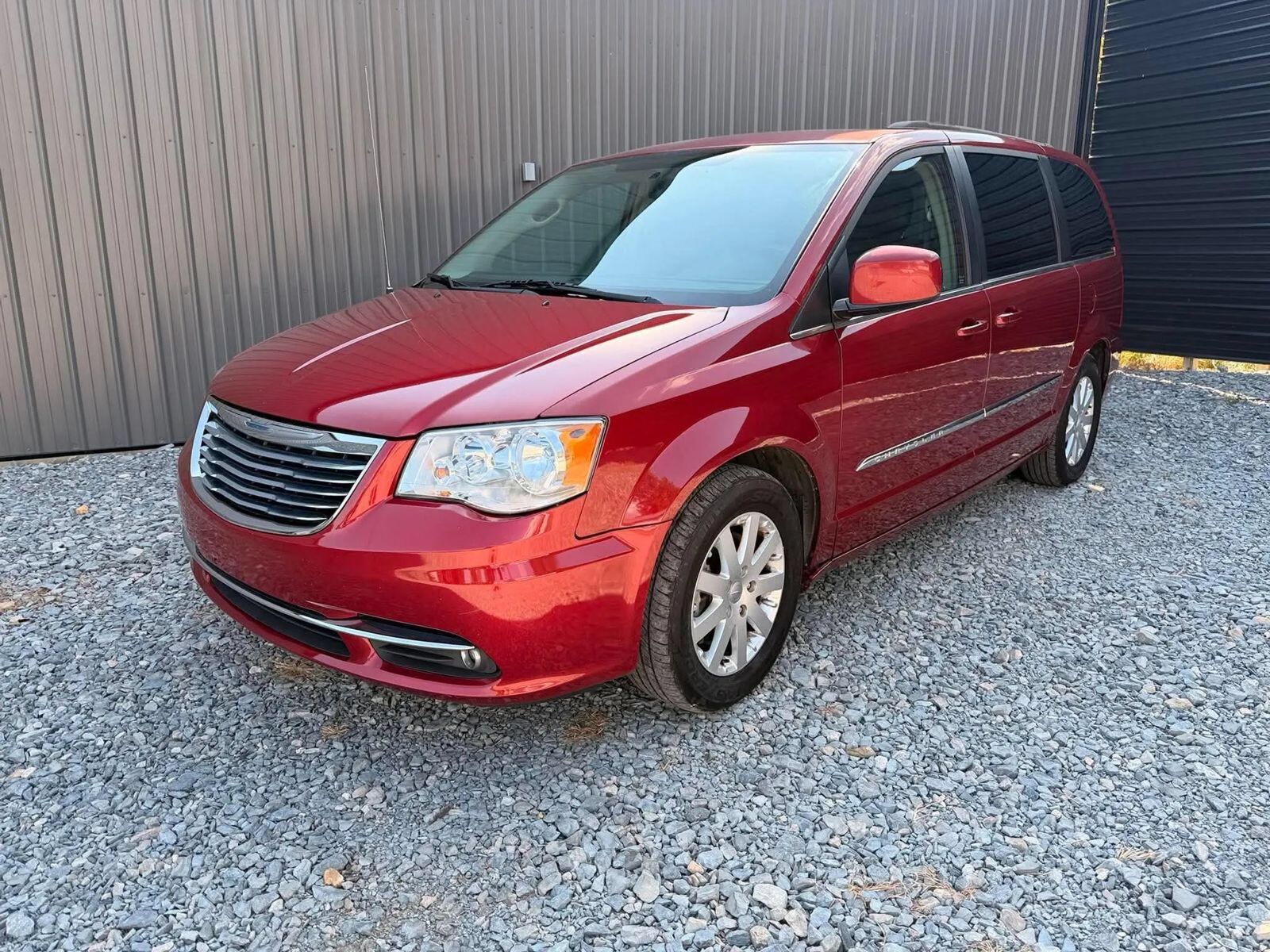 2016 CHRYSLER Town and Country