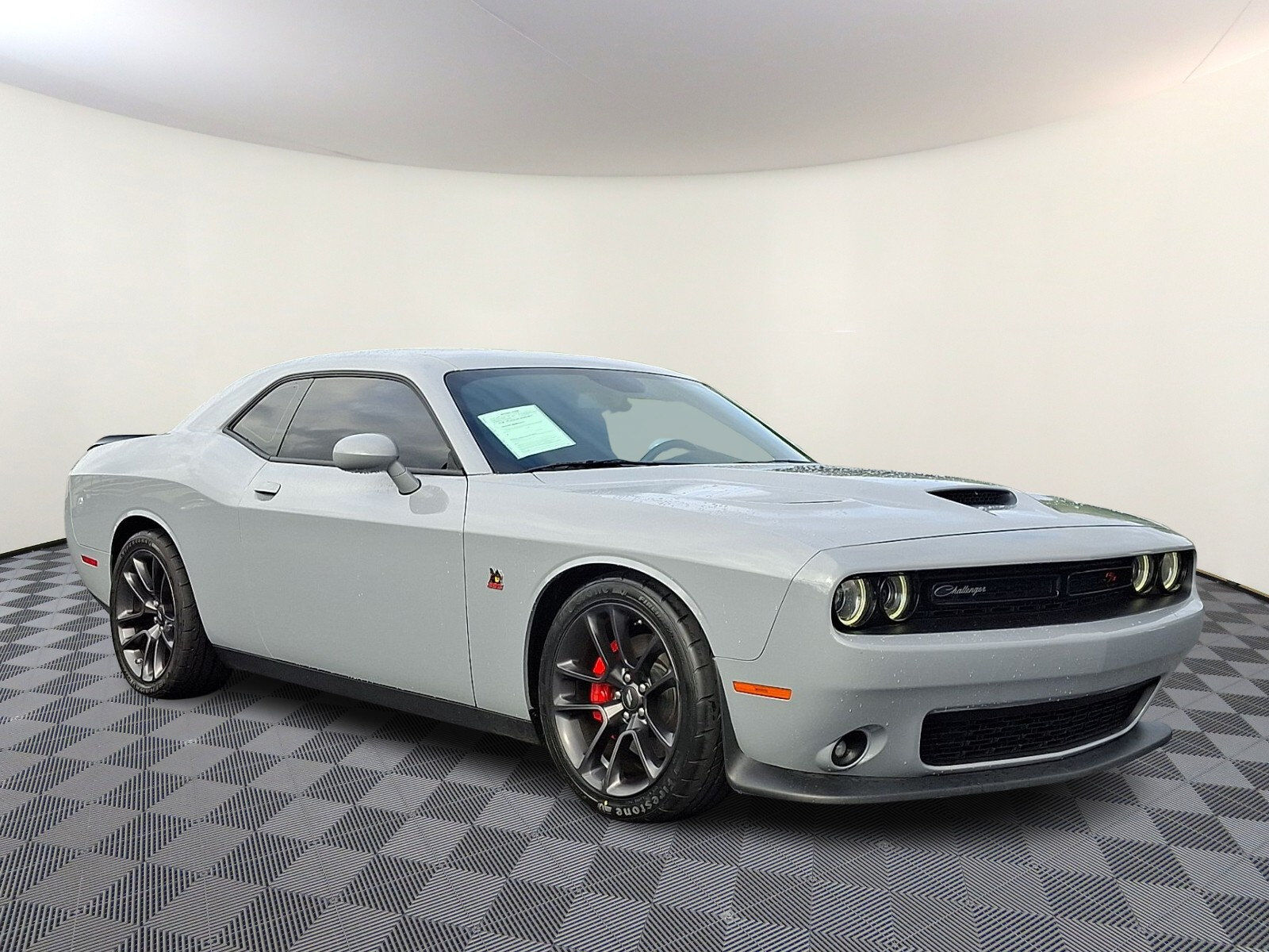 2021 DODGE Challenger