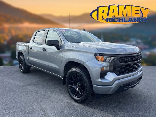 2024 CHEVROLET Silverado