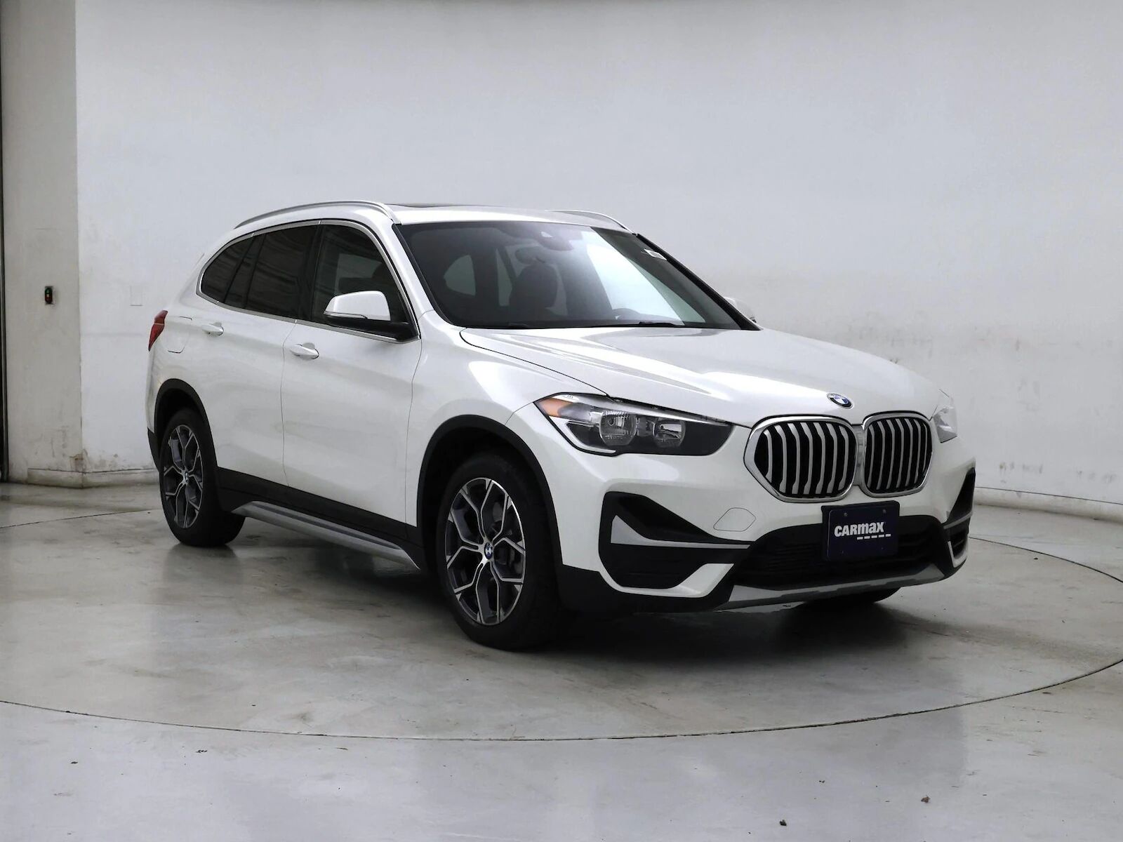 2022 BMW X1