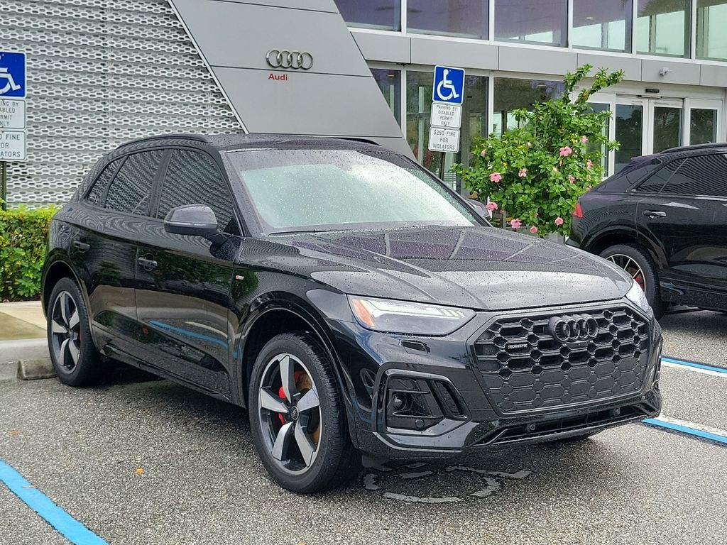 2024 AUDI Q5