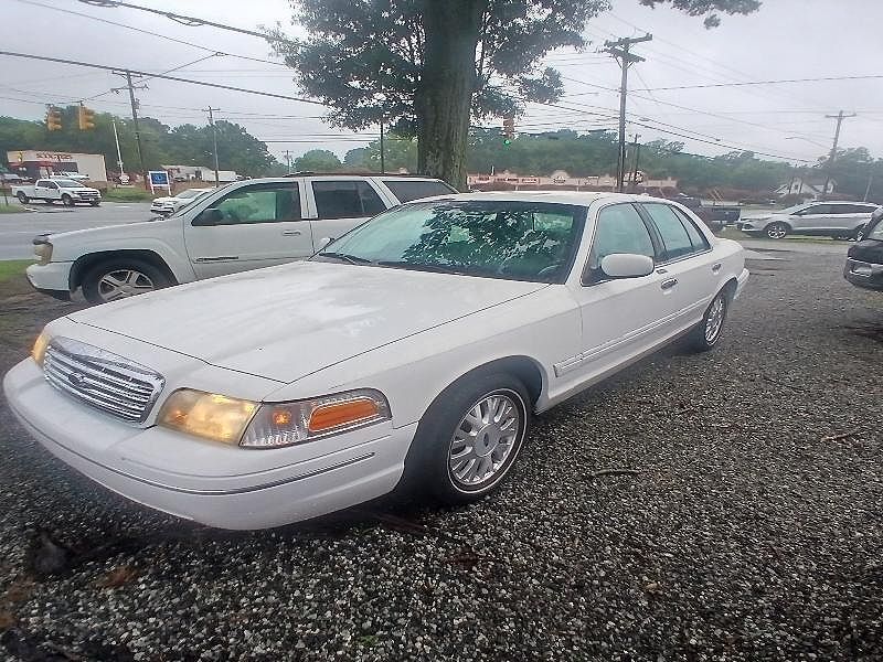 2003 FORD Crown Victoria