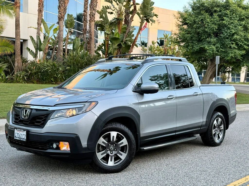 2017 HONDA Ridgeline