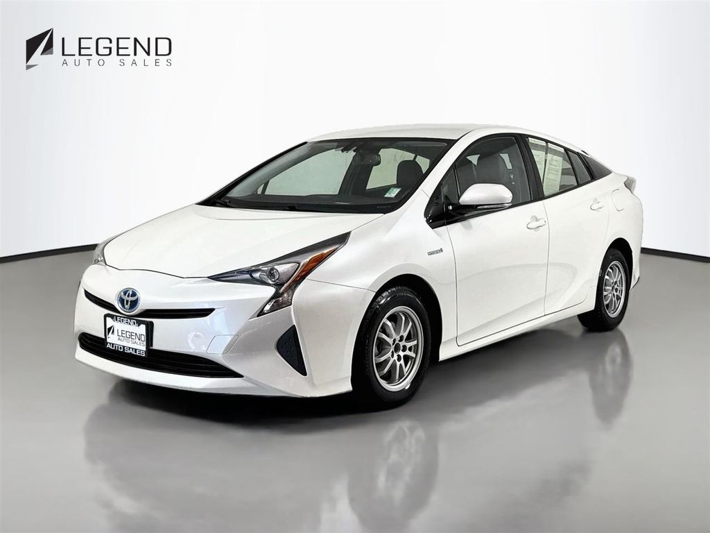 2016 TOYOTA PRIUS