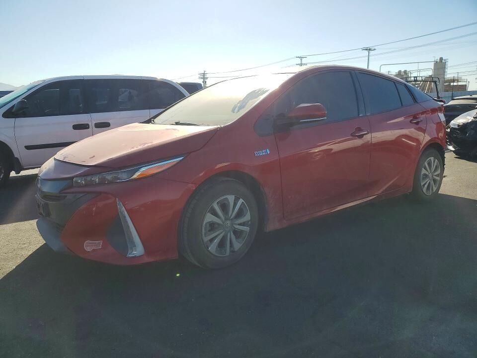 2018 TOYOTA Prius