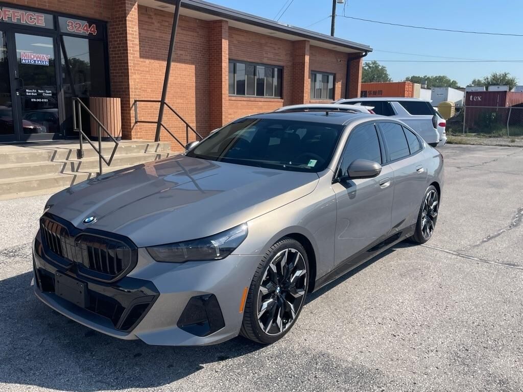 2024 BMW 530i