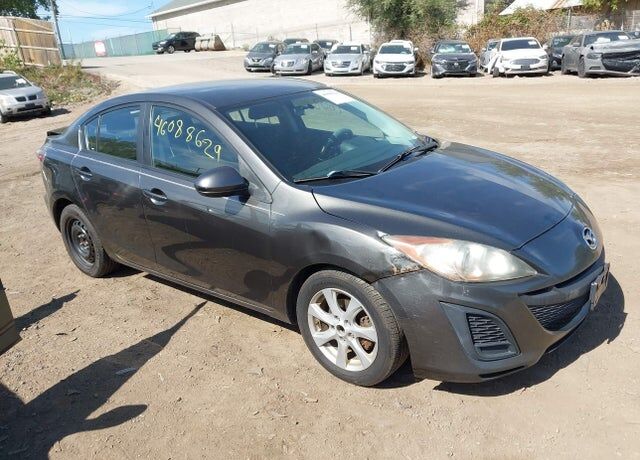 2010 MAZDA Mazda3