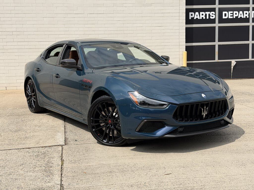 2024 MASERATI Ghibli