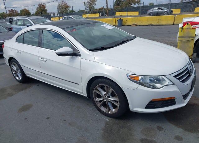2009 VOLKSWAGEN Passat