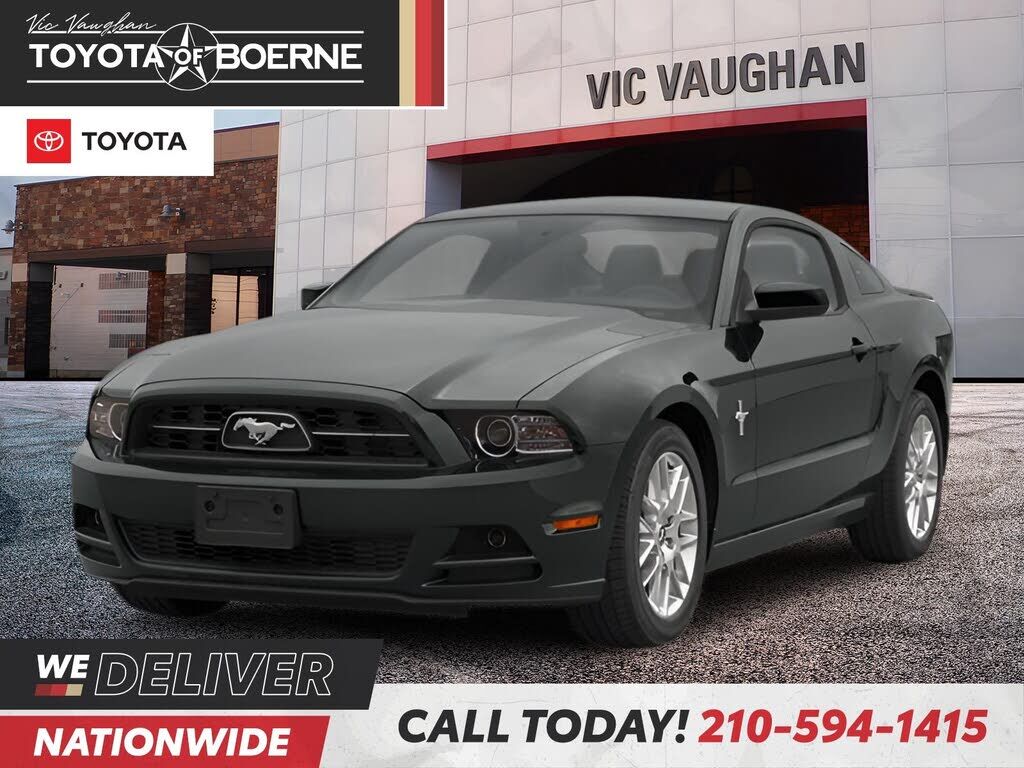 2013 FORD Mustang