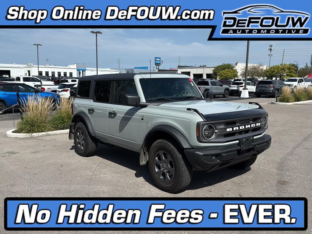 2024 FORD Bronco