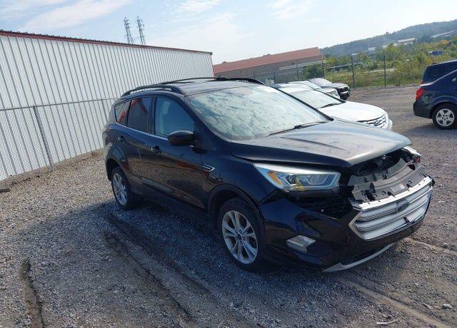 2017 FORD Escape