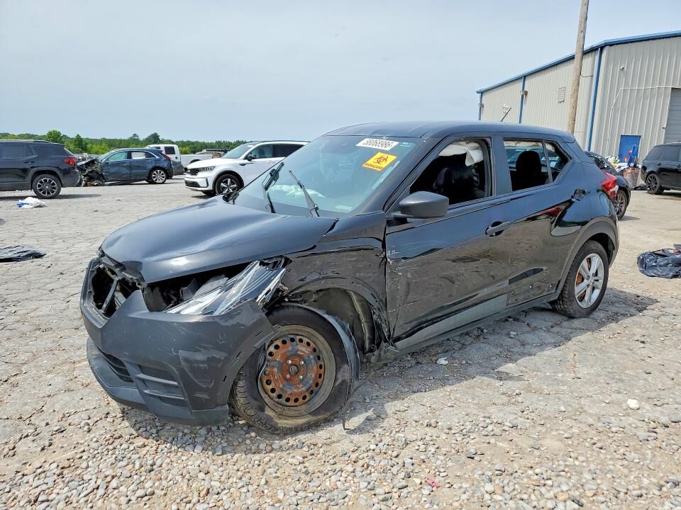 2020 NISSAN Kicks