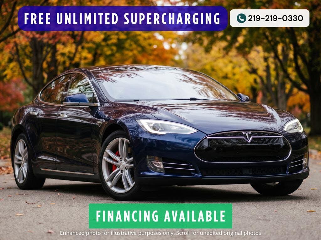 2015 TESLA Model S