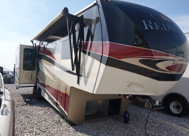 2012 DS CORP DBA CROSSROADS RV DS Corp dba Crossroads RV