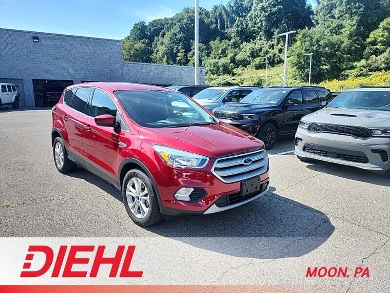 2017 FORD Escape