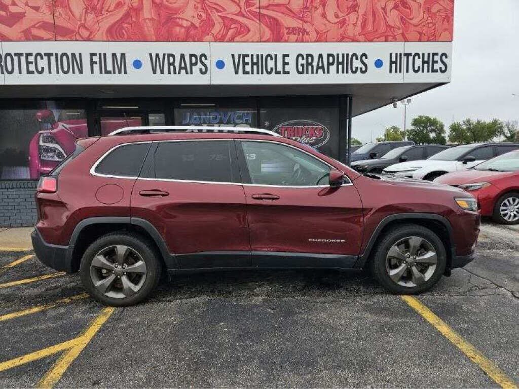 2019 JEEP Cherokee