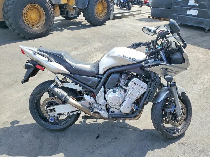 2003 YAMAHA FZS1000/FZS1000C