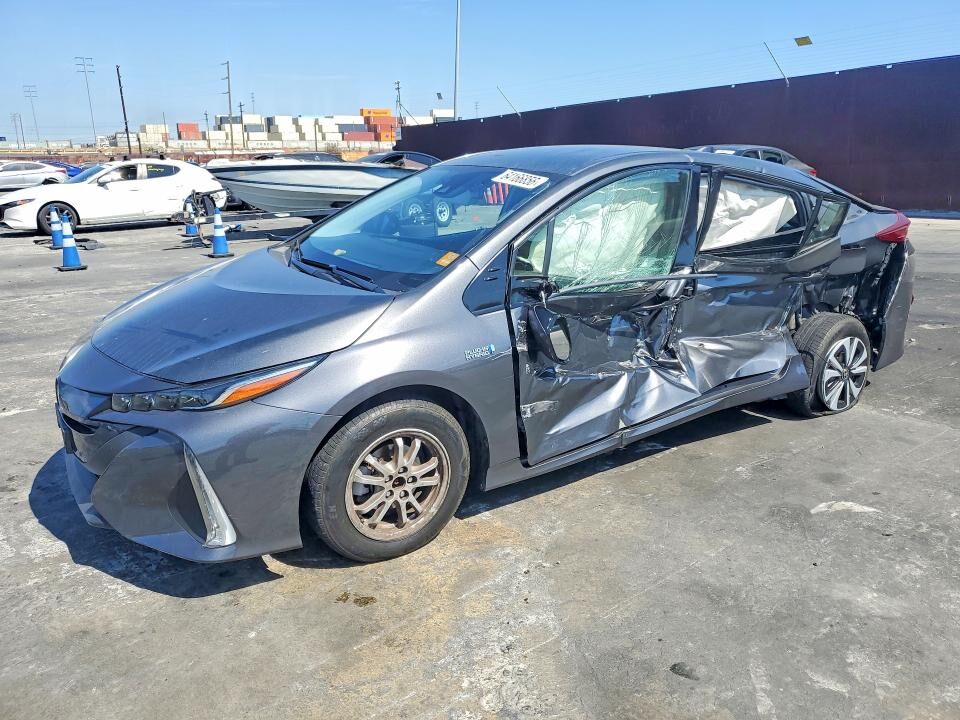 2019 TOYOTA Prius