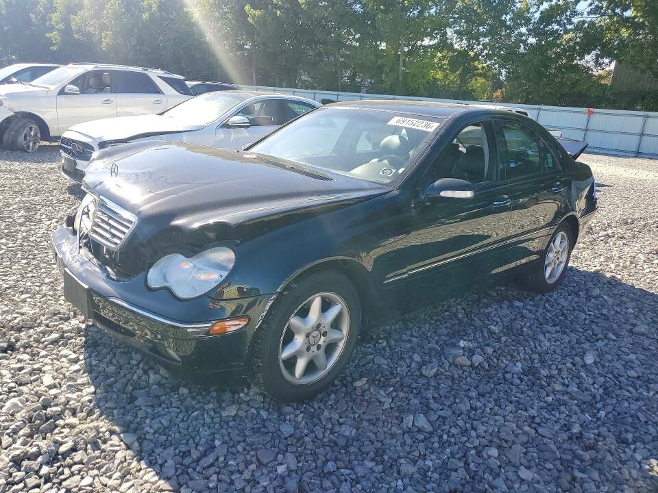 2003 MERCEDES-BENZ C-Class