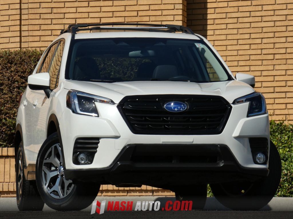 2023 SUBARU Forester