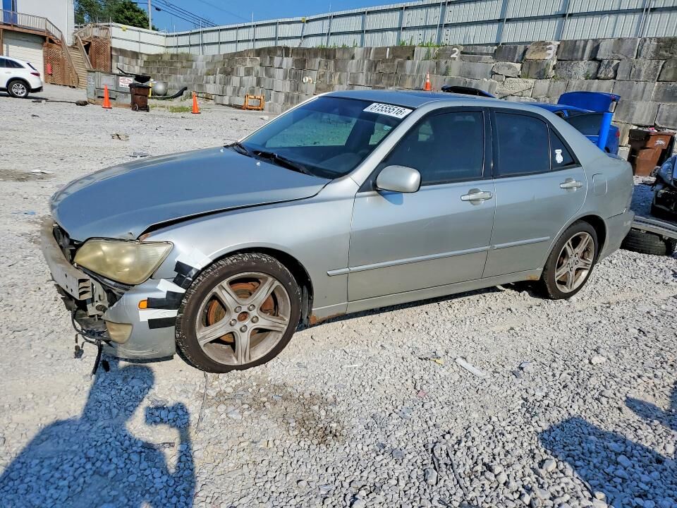 2002 LEXUS IS