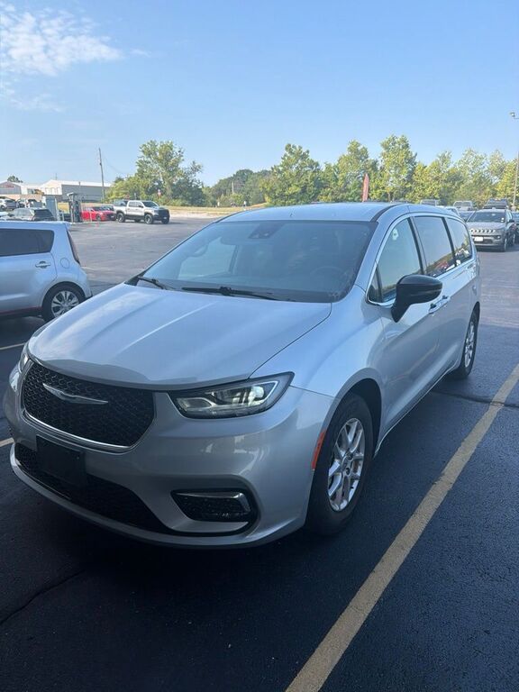 2024 CHRYSLER Pacifica