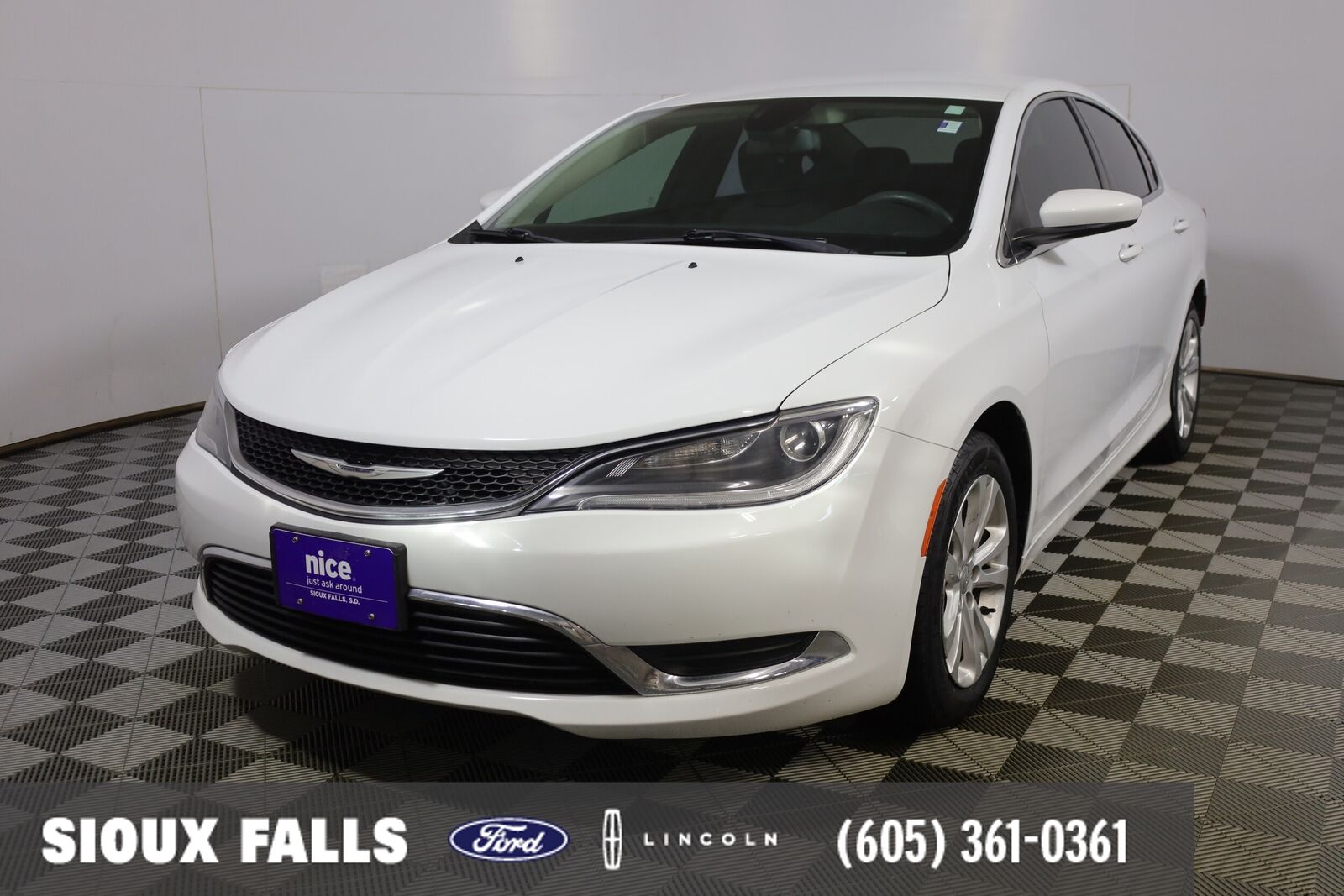 2015 CHRYSLER 200