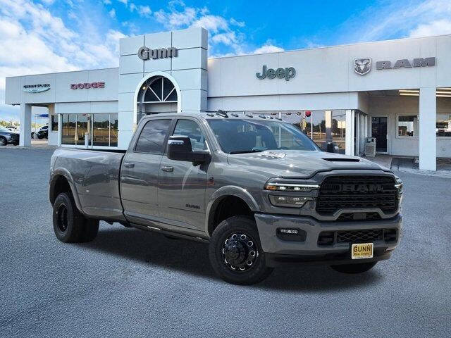 2027 RAM 3500