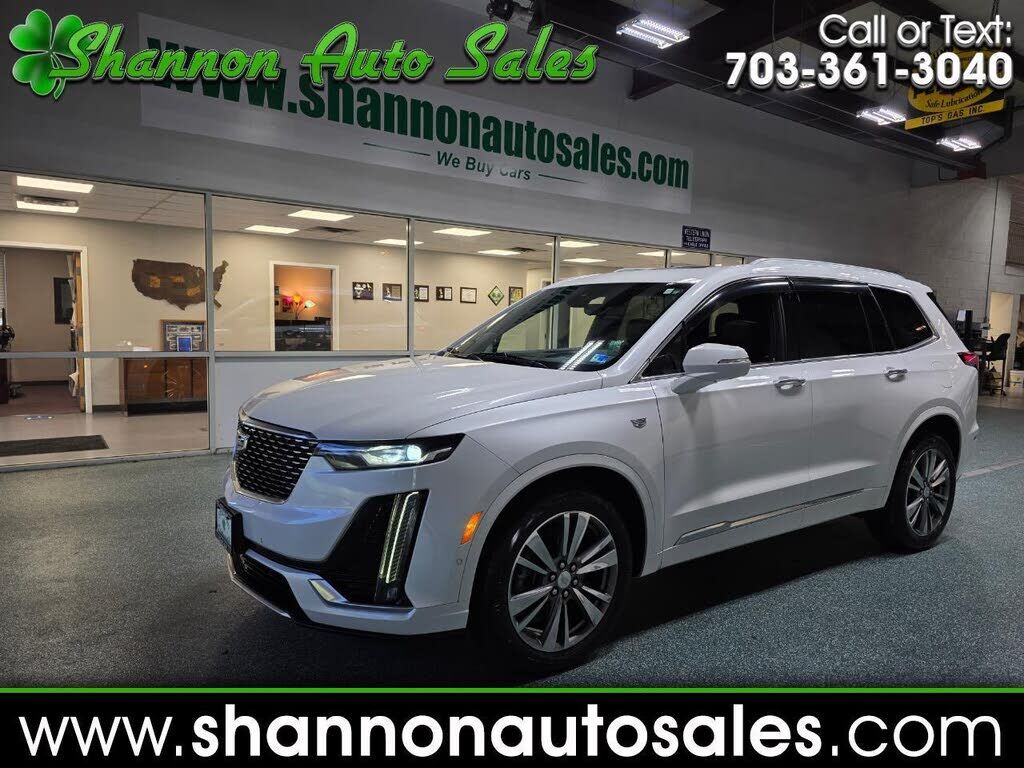 2021 CADILLAC XT6